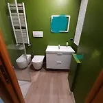 Gardenia Free Parking Gæstehus Bari