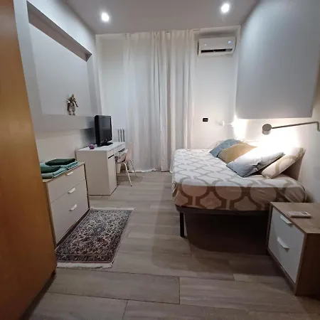 Gardenia Free Parking